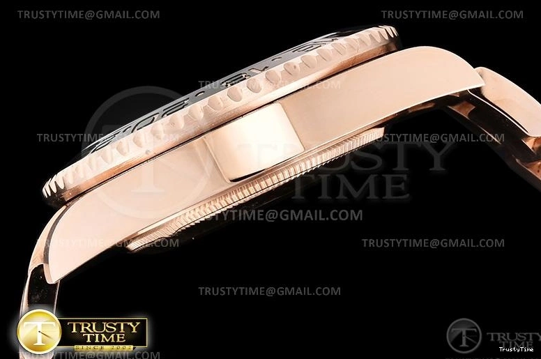 0521 ROLGMT133 – GMT II Snug 968